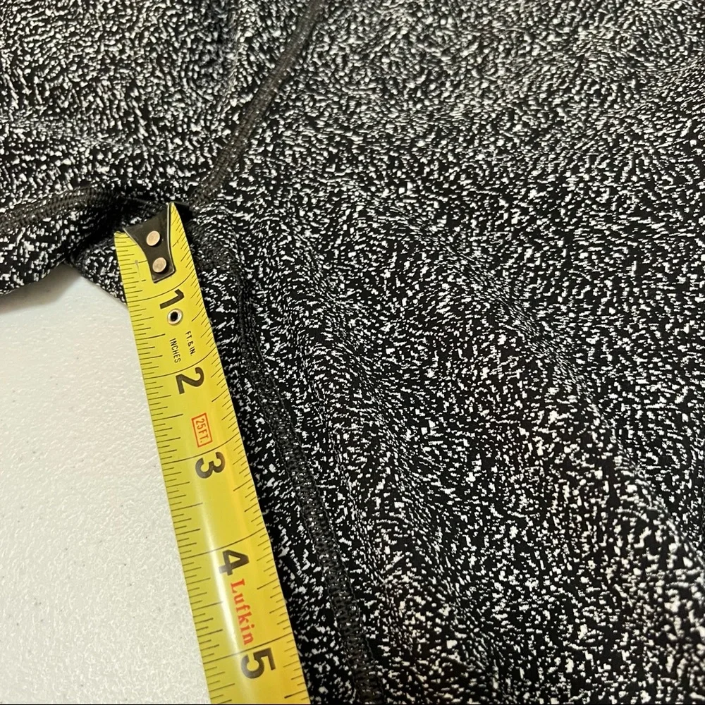 Athleta Ultimate Stash Pocket Textured Leggings